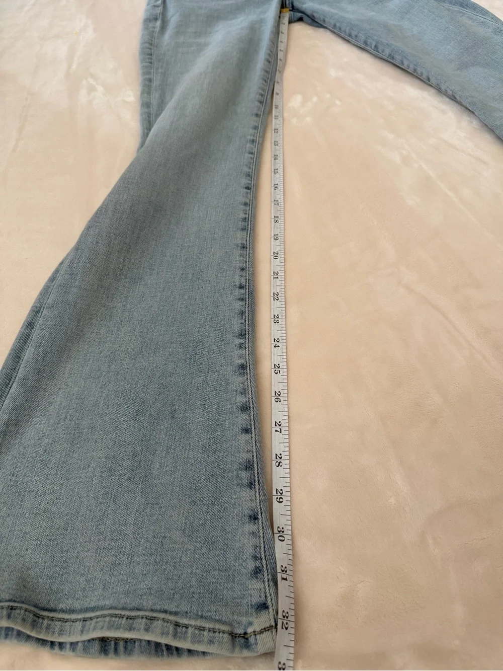 Veronica Beard Beverly Skinny Flare Jeans 29 High Rise Light Wash